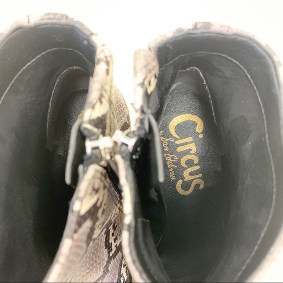 Circus Sam Edelman Womens Snake Print Textured Point Toe Side Zip Heeled Booties - Picture 12 of 13